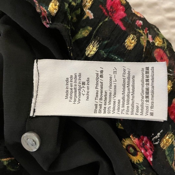 J.CREW Ruffleneck top in midnight vintage floral
Size M - Picture 4 of 4